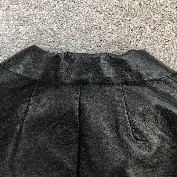 Black Faux Leather Crop Moto Biker Jacket - Picture 9 of 11